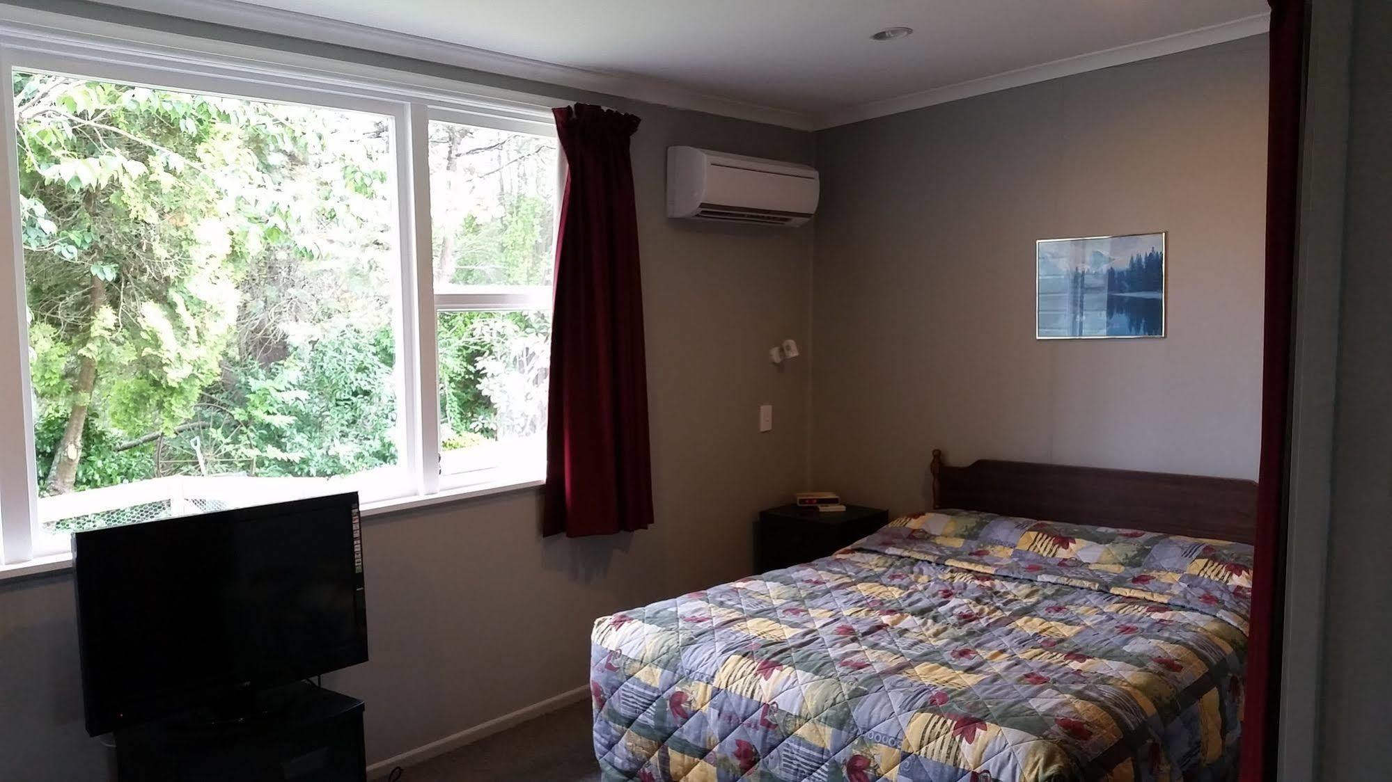 Mahoe Motel Taumarunui Buitenkant foto